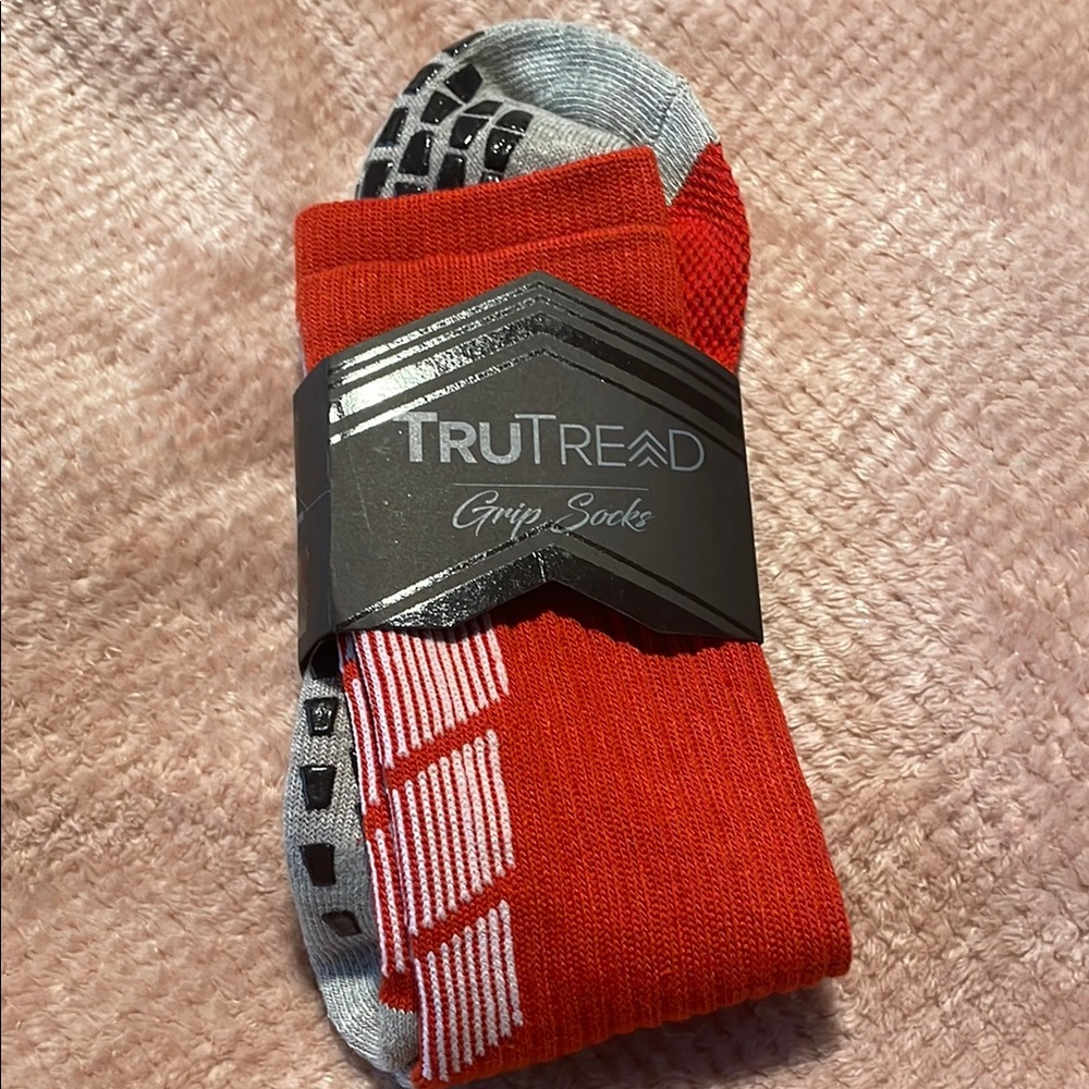 TruTread Grip Socks Red Gray Performance Comfort